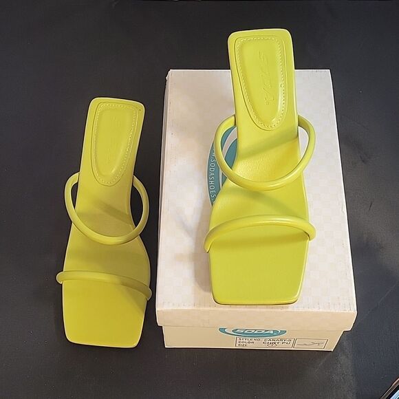 BRAND NEW SODA CANARY-S TWO-STRAP HEELED WOMEN"S SANDALS - Picture 11 of 12
